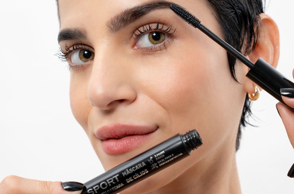 Sport Eyelash da Pink Cheeks na 'Vitrine' da Revista Malu! Sport Eyelash da Pink Cheeks na 'Vitrine' da Revista Malu!